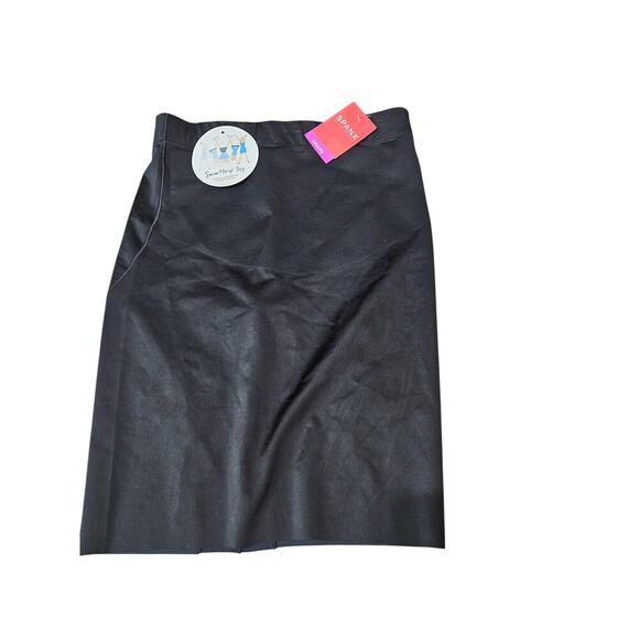 New with tags SPANX Shapewear for Women Sculpting, Half Slip SZ S - Picture 4 of 11